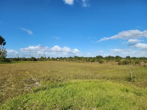 18717 NW 258 Street Okeechobee FL 34972