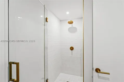 90 NE 32nd Miami FL 33127