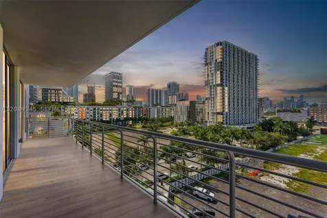 90 NE 32nd Miami FL 33127