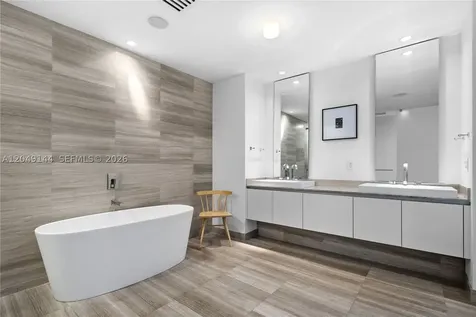 3250 NE 188th Street Aventura FL 33180