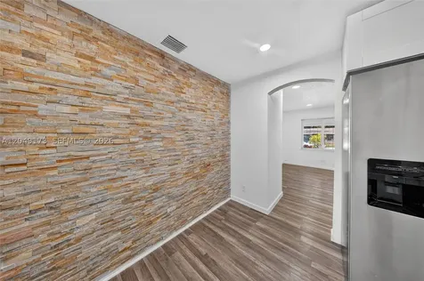 9828 NW 26th Avenue Miami FL 33147
