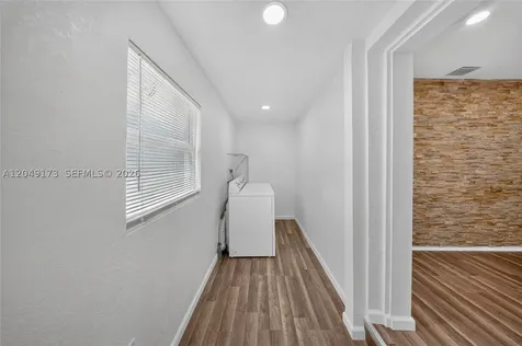 9828 NW 26th Avenue Miami FL 33147