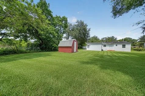 9828 NW 26th Avenue Miami FL 33147