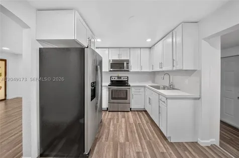 9828 NW 26th Avenue Miami FL 33147