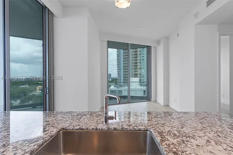 175 SE 25th Road Miami FL 33129
