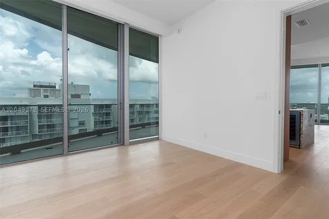 175 SE 25th Road Miami FL 33129