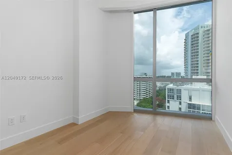 175 SE 25th Road Miami FL 33129