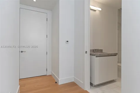 175 SE 25th Road Miami FL 33129