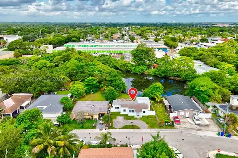 649 NW 24th Avenue Fort Lauderdale FL 33311