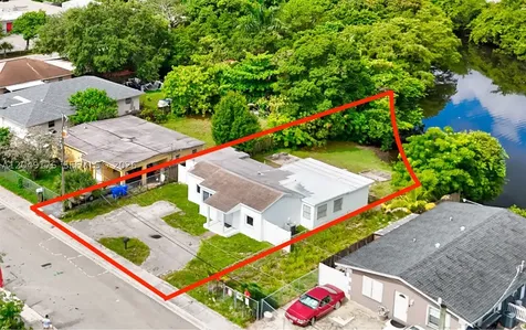 649 NW 24th Avenue Fort Lauderdale FL 33311