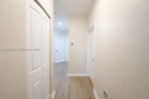 323 NE 208th Terrace Miami FL 33179