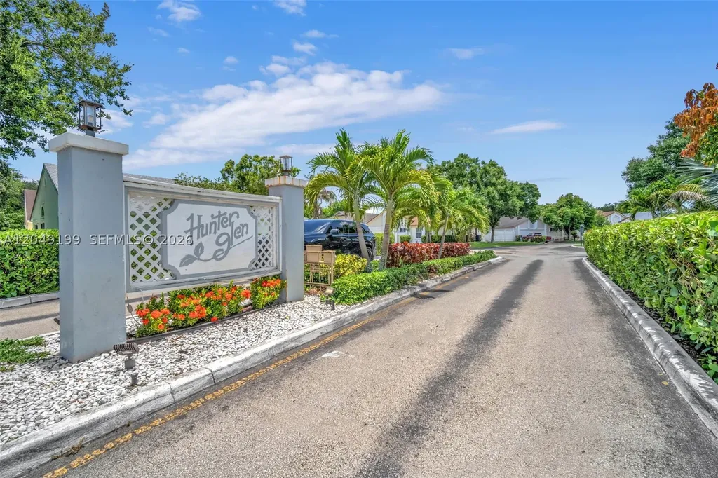 1108 E Jasmine Lane North Lauderdale FL 33068