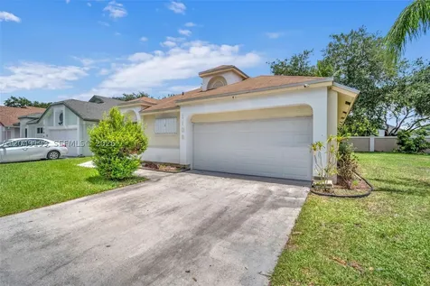 1108 E Jasmine Lane North Lauderdale FL 33068