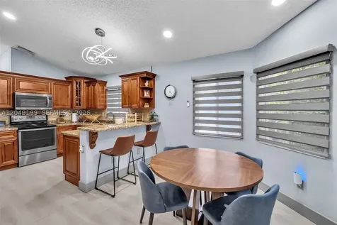 1108 E Jasmine Lane North Lauderdale FL 33068