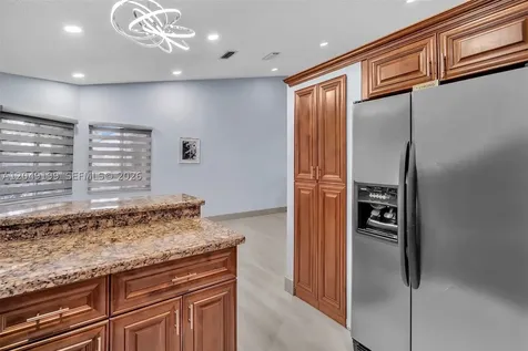 1108 E Jasmine Lane North Lauderdale FL 33068