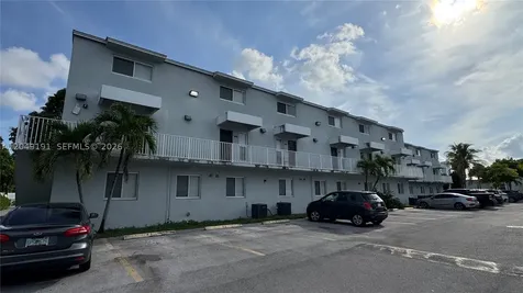 1955 NW 5th Place Miami FL 33136