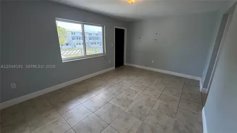 1955 NW 5th Place Miami FL 33136