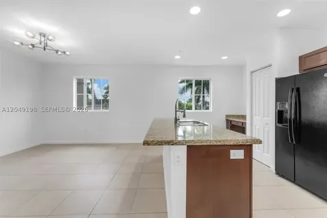 27021 SW 140th Path Homestead FL 33032