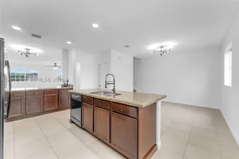 27021 SW 140th Path Homestead FL 33032