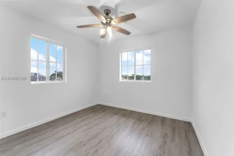27021 SW 140th Path Homestead FL 33032