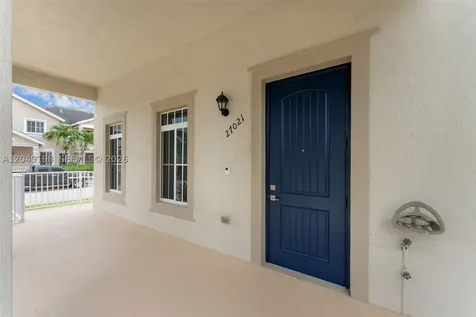 27021 SW 140th Path Homestead FL 33032