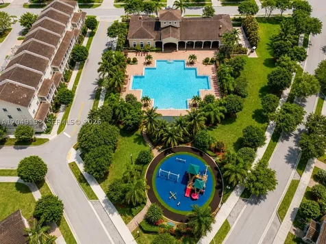 27021 SW 140th Path Homestead FL 33032