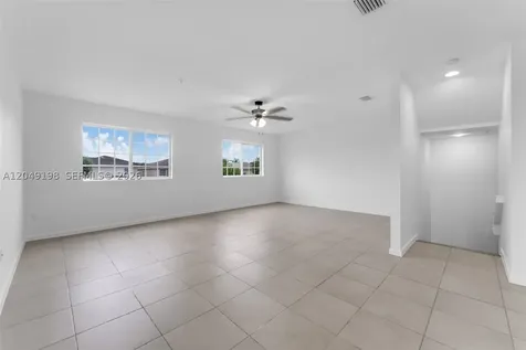27021 SW 140th Path Homestead FL 33032