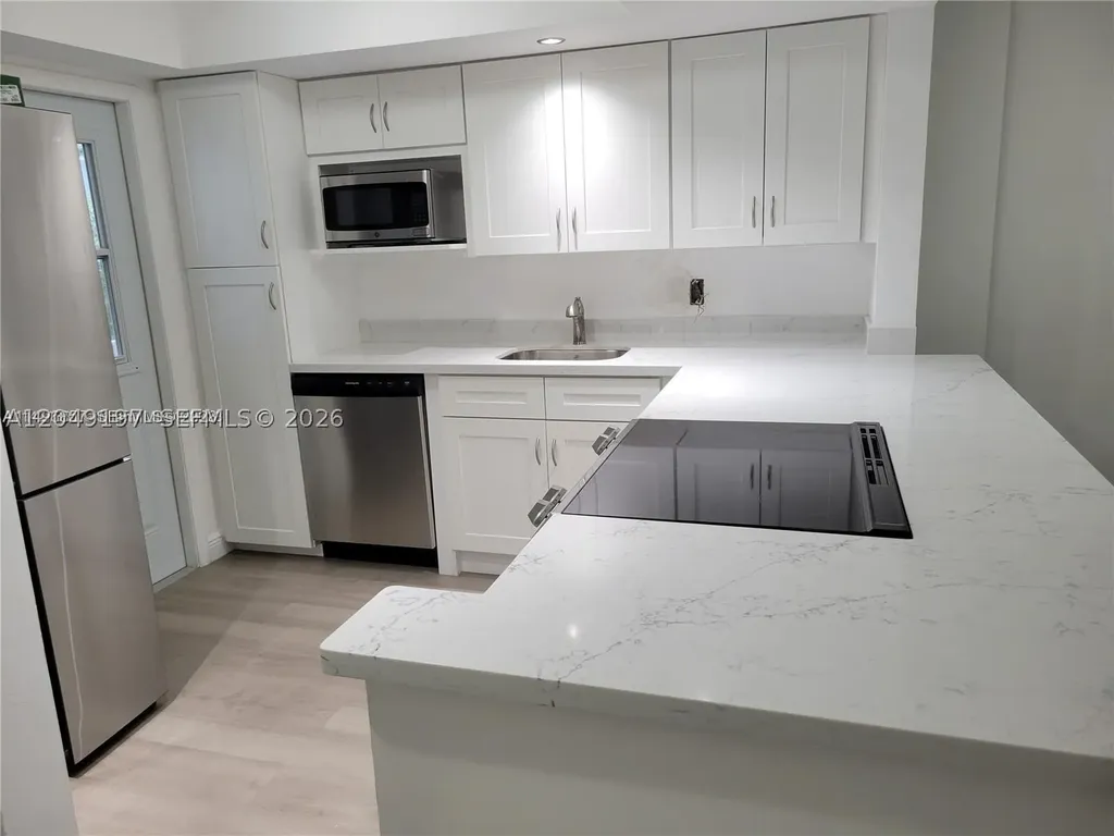 1333 E Hallandale Beach Boulevard Hallandale Beach FL 33009