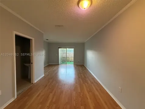 2304 SE 24 Avenue Homestead FL 33035