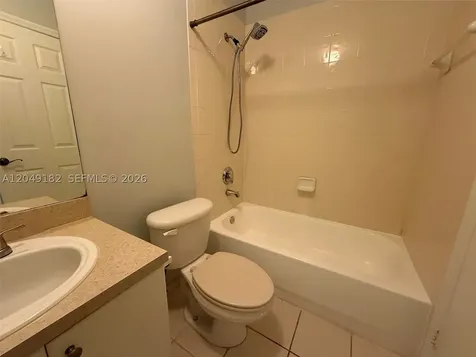 2304 SE 24 Avenue Homestead FL 33035