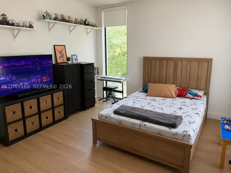 8631 Arboretum Lane Miami FL 33138