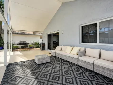 2384 NW 34th Way Coconut Creek FL 33066