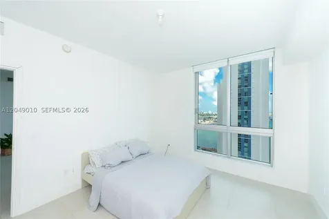 300 S Biscayne Boulevard Miami FL 33131