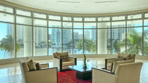 300 S Biscayne Boulevard Miami FL 33131