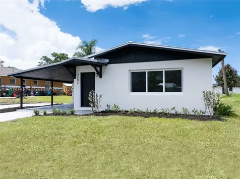 3802 Avenue N Fort Pierce FL 34947