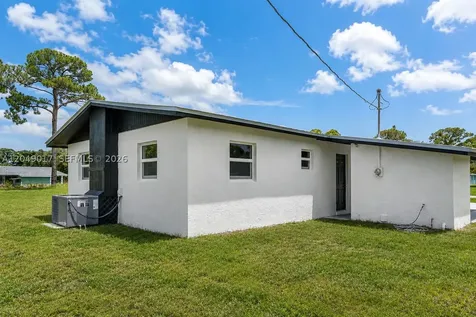3802 Avenue N Fort Pierce FL 34947