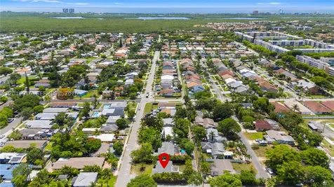 28 SE 7th Street Dania Beach FL 33004