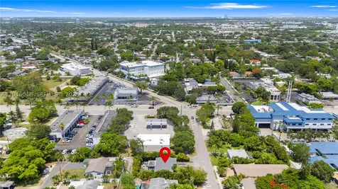 28 SE 7th Street Dania Beach FL 33004