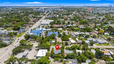 28 SE 7th Street Dania Beach FL 33004