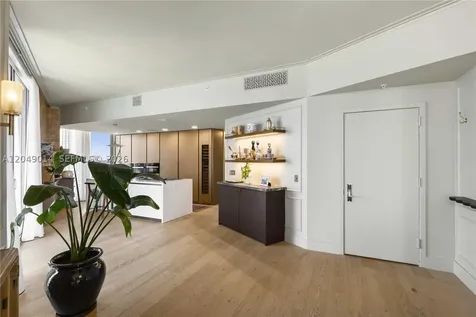 6800 Indian Creek Drive Miami Beach FL 33141
