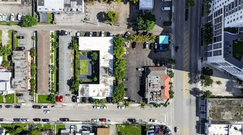 2170 NW Flagler Terrace Miami FL 33125