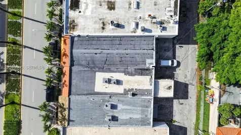 2170 NW Flagler Terrace Miami FL 33125