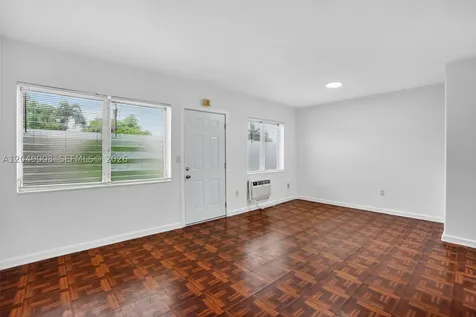 2170 NW Flagler Terrace Miami FL 33125