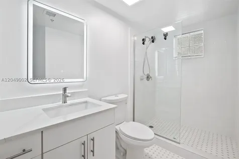 17145 N Bay Road Sunny Isles Beach FL 33160