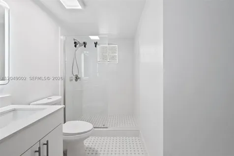 17145 N Bay Road Sunny Isles Beach FL 33160