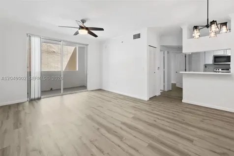 17145 N Bay Road Sunny Isles Beach FL 33160
