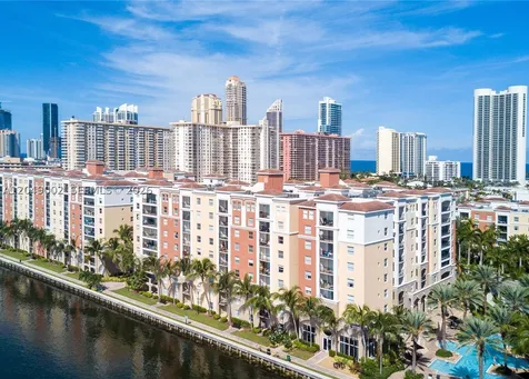 17145 N Bay Road Sunny Isles Beach FL 33160