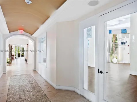 17145 N Bay Road Sunny Isles Beach FL 33160