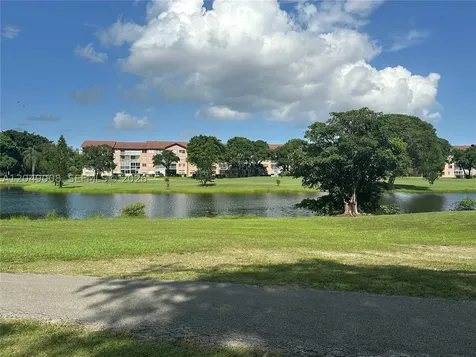 101 SW 132nd Way Pembroke Pines FL 33027