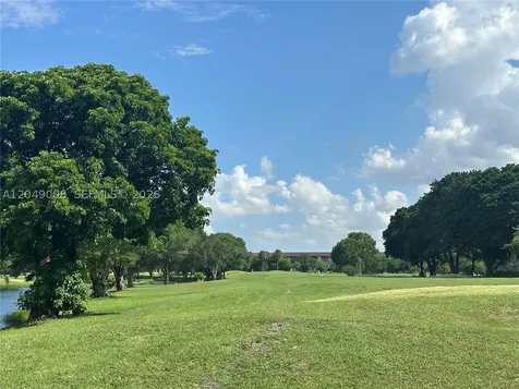 101 SW 132nd Way Pembroke Pines FL 33027